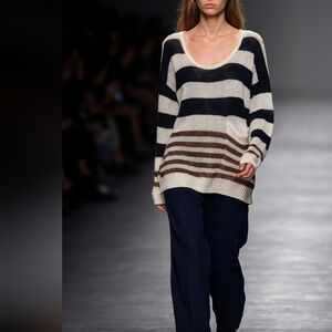 NWT womens Cecico Collection Navy and Brown Striped Sweater